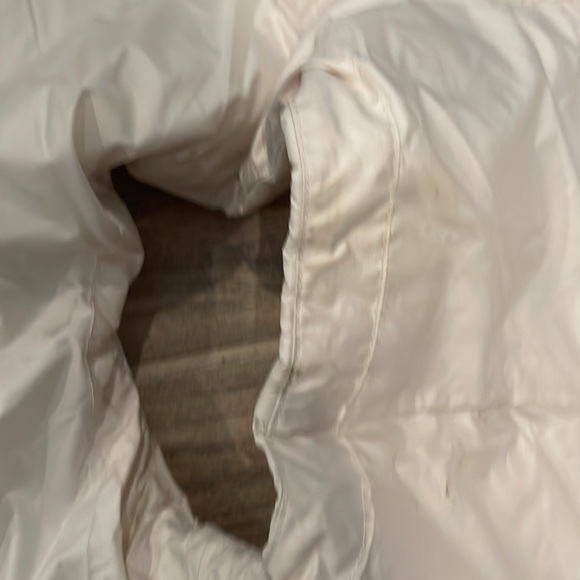 The North Face Off White Puffer Vest Sz S - Picture 9 of 10